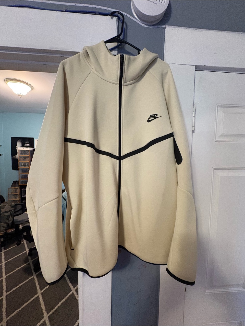 Nike Tech Fleece Zip-Up Hoodie